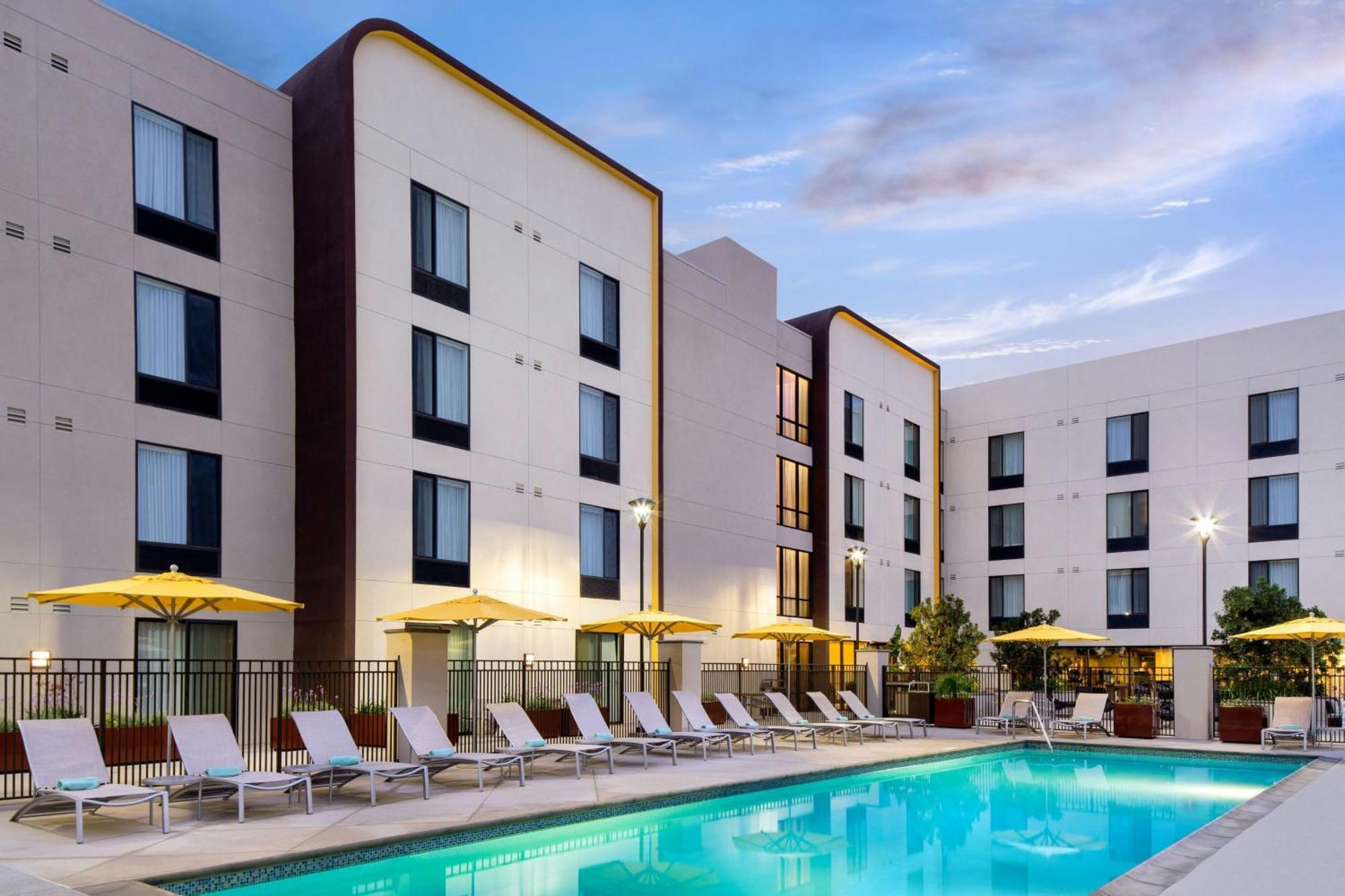 Springhill By Marriott Angeles Burbank/downtown Burbank