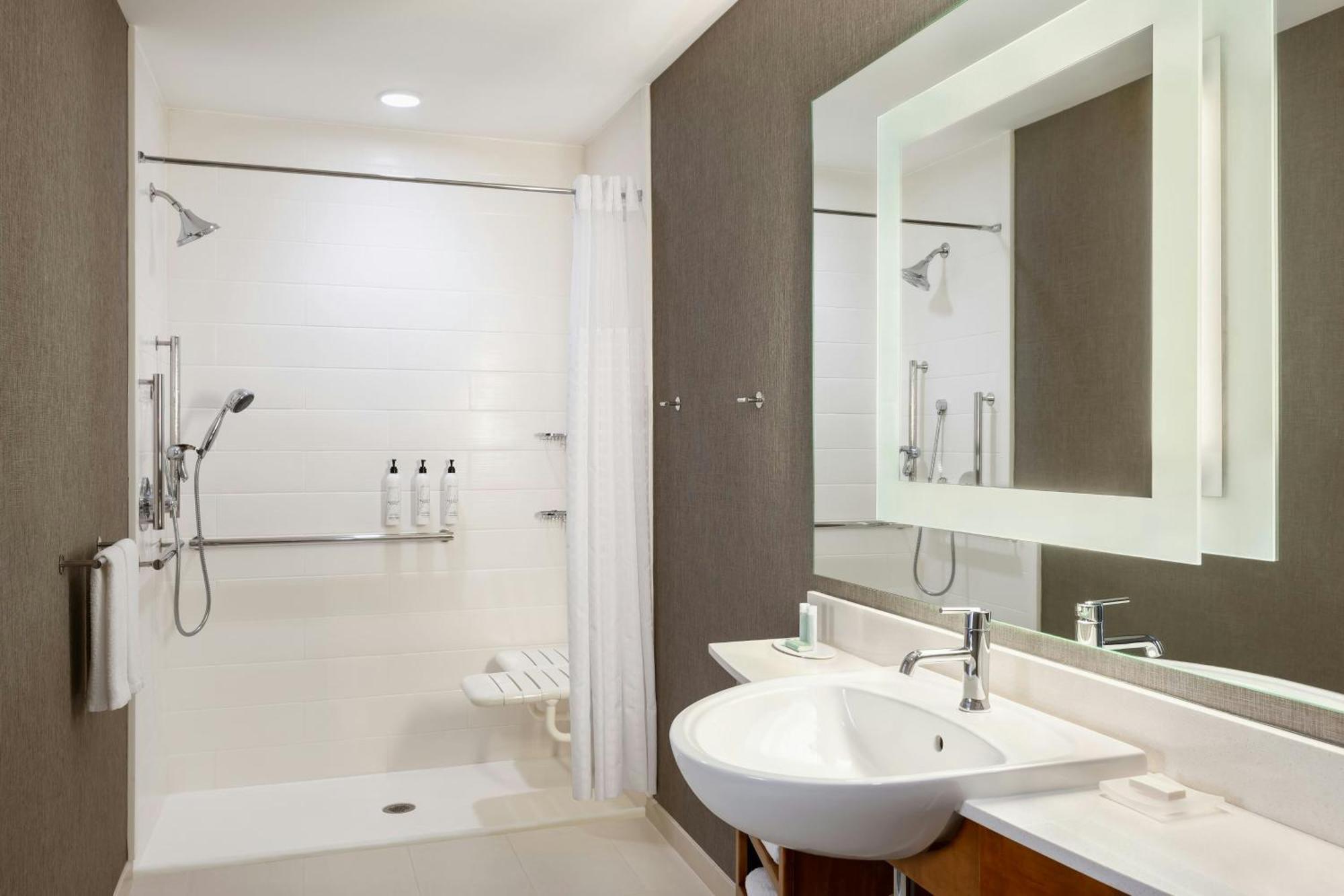 Springhill By Marriott Angeles Burbank/downtown 3*